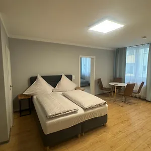 Gasthof Studio-apartment Am Hauptbahnhof N6 
